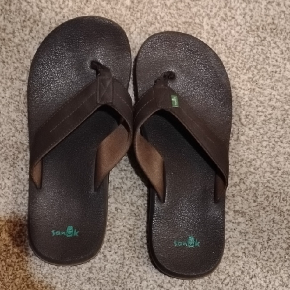 Sanuk Dark Brown Sandals
